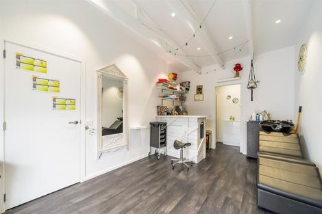 Photo of property in 15 Ararino Street, Trentham, Upper Hutt, 5018