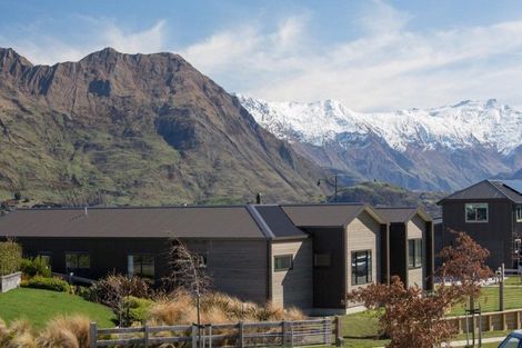 Photo of property in 38 Westview Road, Wanaka, 9305