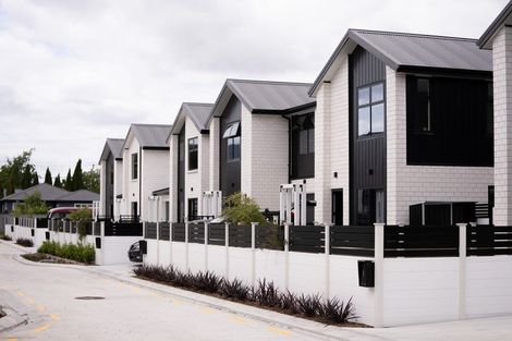 Photo of property in 11 Oliver Place, Trentham, Upper Hutt, 5018