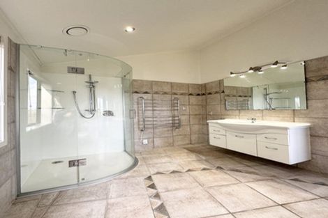 Photo of property in 71 James Paige Lane, Riverhead, Albany, 0793