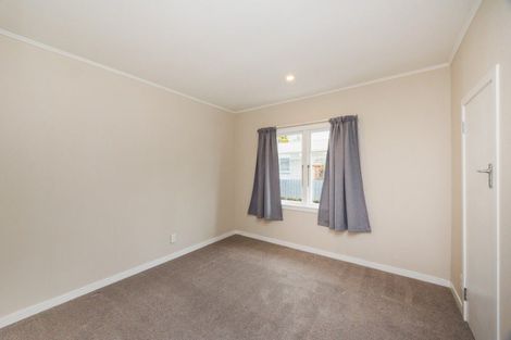 Photo of property in 32 Keeling Street, West End, Palmerston North, 4412