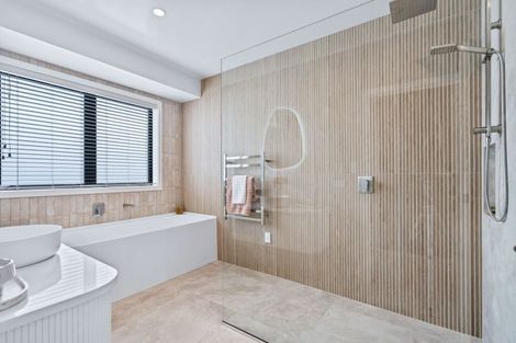 Photo of property in 49 Stace Hopper Drive, One Tree Point, 0118