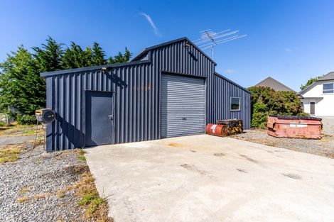 Photo of property in 201 Egerton Road, Winton, 9781