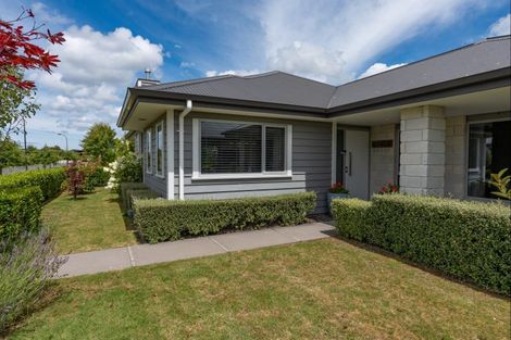 Photo of property in 6 Noumea Drive, Rangatira Park, Taupo, 3330