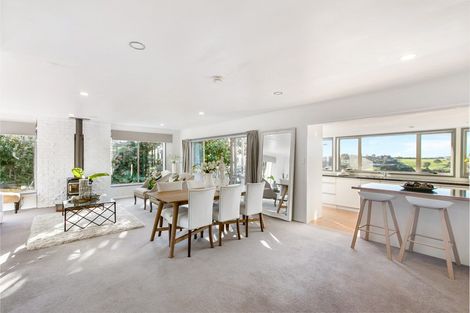 Photo of property in 233 Point View Drive, Dannemora, Auckland, 2016