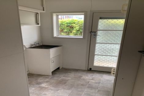 Photo of property in 1/15 Omana Road, Milford, Auckland, 0620