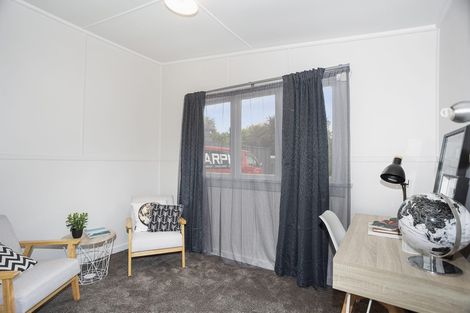 Photo of property in 11 Halton Street, East Gore, Gore, 9710