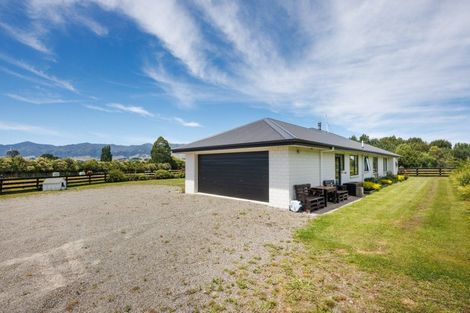 Photo of property in 946d Finnis Road, Pohangina, Ashhurst, 4884