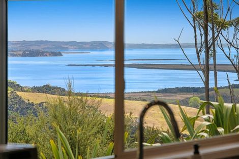 Photo of property in 155 West Road, Kaukapakapa, 0873