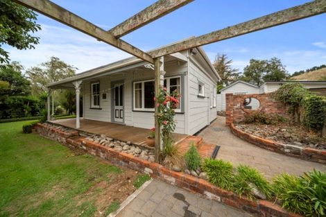 Photo of property in 295 Skinner Road, Bird Road, Stratford, 4393