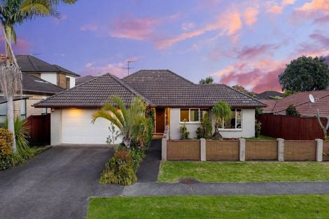Photo of property in 152 Cyril French Drive, Flat Bush, Auckland, 2016