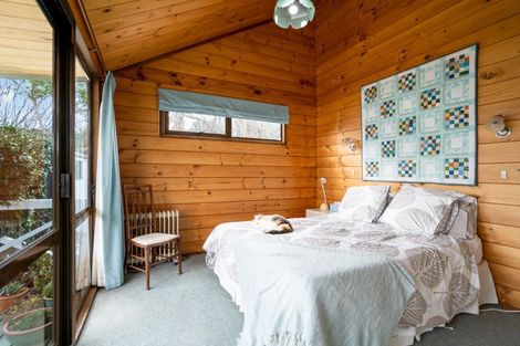 Photo of property in 42 Williams Street, Cambridge, 3434