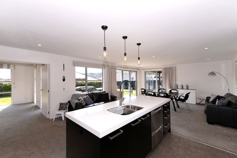 Photo of property in 27 Sanctuary Drive, Stoke, Nelson, 7011