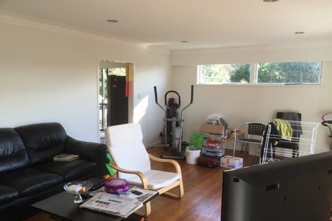 Photo of property in 2 Evergreen Crescent, Trentham, Upper Hutt, 5018