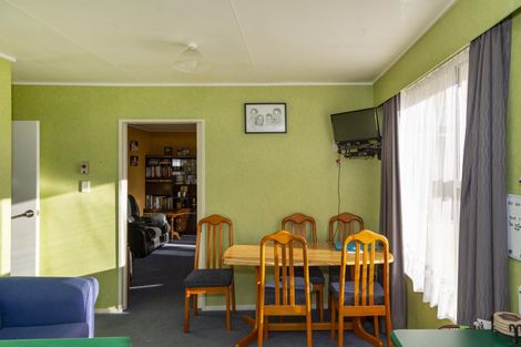 Photo of property in 15 Arthur Street, Holmes Hill, Oamaru, 9401