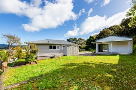 Photo of property in 43 Petrie Street, Wainuiomata, Lower Hutt, 5014