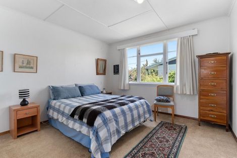 Photo of property in 10 Moreton Road, Carterton, 5713