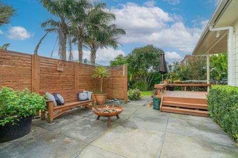 Photo of property in 12 Pipi Dune, Whitianga, 3510