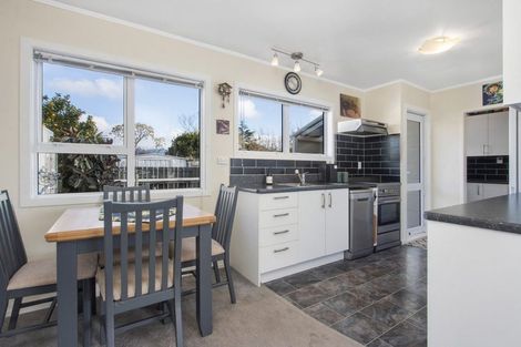 Photo of property in 2 Francis Drive, Katikati, 3129