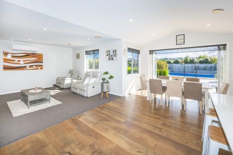 Photo of property in 17 Margot Lane, Matangi, Hamilton, 3283