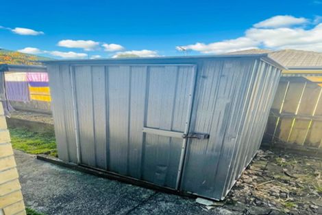 Photo of property in 62 Sandwick Drive, Weymouth, Auckland, 2103