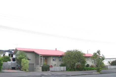 Photo of property in 35 Charles Street, Westshore, Napier, 4110