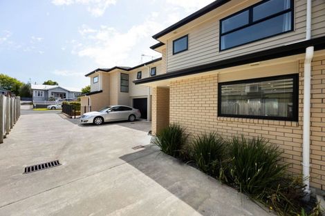 Photo of property in 2/3 Manning Street, Hamilton Central, Hamilton, 3204