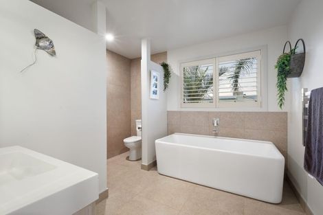 Photo of property in 30 Surfers Avenue, Waihi Beach, 3611