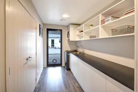 Photo of property in 27 Beaumaris Street, Outram, 9019