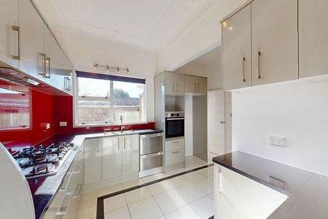 Photo of property in 49 Kings Crescent, Hutt Central, Lower Hutt, 5010