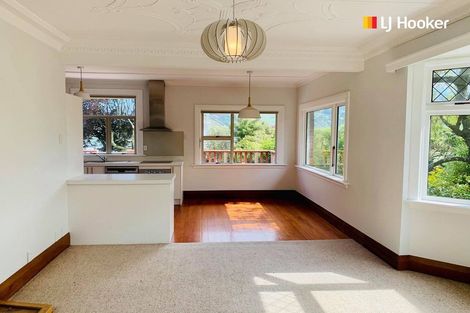 Photo of property in 29 Grandview Crescent, Opoho, Dunedin, 9010