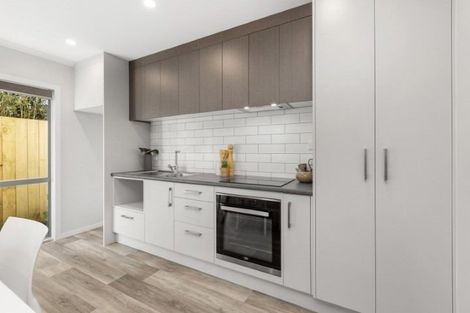 Photo of property in 2/10 Gazeley Avenue, Silverdale, Hamilton, 3216