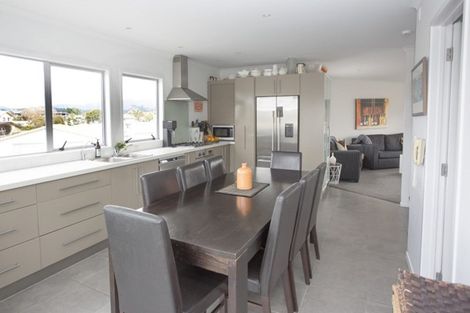 Photo of property in 1/100 Winifred Avenue, Whangamata, 3620