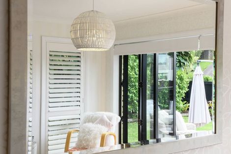 Photo of property in 70 Prince Regent Drive, Half Moon Bay, Auckland, 2012