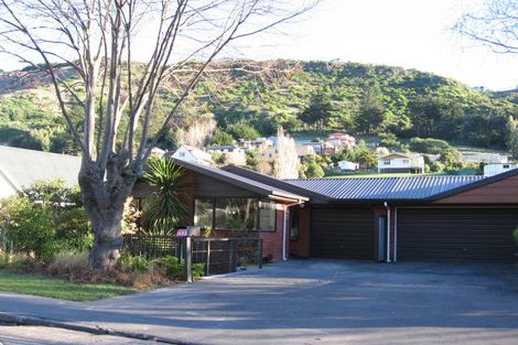 Photo of property in 2/56 Bowenvale Avenue, Cashmere, Christchurch, 8022