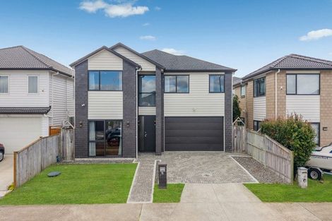 Photo of property in 32 Carrygawley Road, Flat Bush, Auckland, 2019