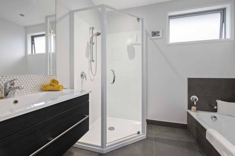 Photo of property in 11 Stockyard Crescent, Pukekohe, 2120