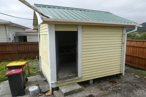 Photo of property in 2 Carroll Street, Runanga, 7803