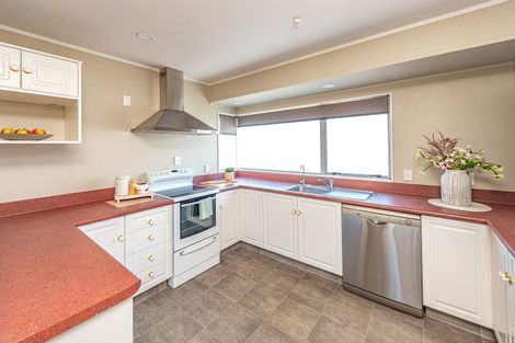 Photo of property in 24 Tawhero Street, Gonville, Whanganui, 4501