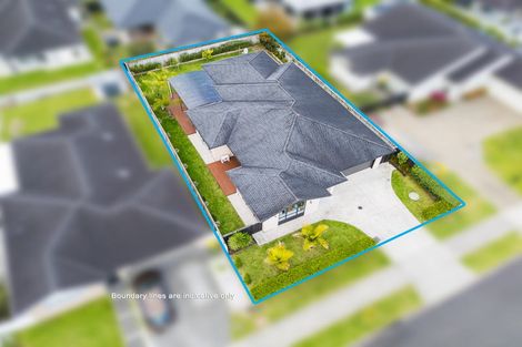 Photo of property in 13 Turpin Road, Riverhead, 0820