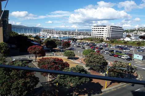 Photo of property in Piermont Apartments, 4e/82 Cable Street, Te Aro, Wellington, 6011