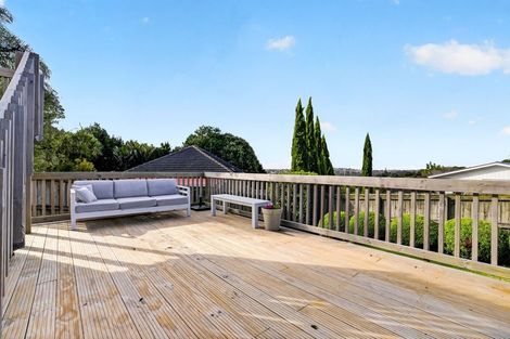 Photo of property in 2/47 Birkdale Road, Birkdale, Auckland, 0626