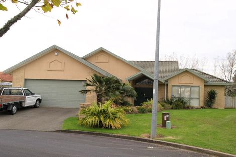 Photo of property in 15 Aspatria Place, Northpark, Auckland, 2013