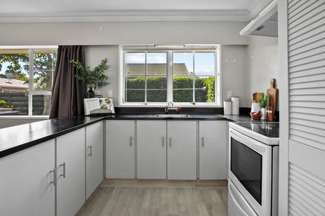 Photo of property in 54a Williams Street, Cambridge, 3434