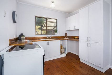 Photo of property in 29 Almora View, Ascot Park, Porirua, 5024