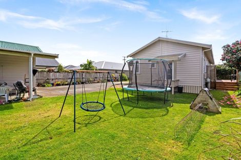 Photo of property in 14 Donald Street, Regent, Whangarei, 0112