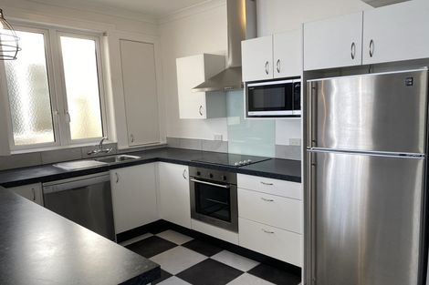 Photo of property in 5/34 Hawkestone Street, Thorndon, Wellington, 6011