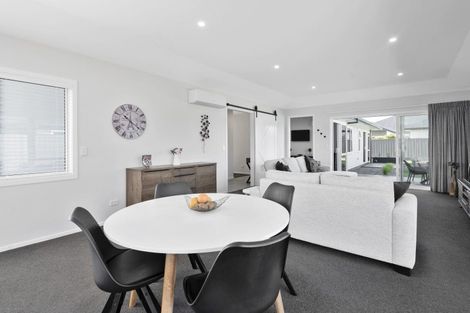 Photo of property in 5 Mckay Close, Frimley, Hastings, 4120