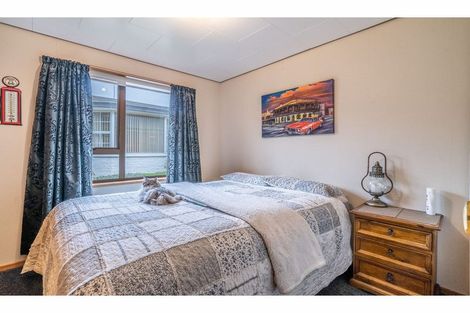 Photo of property in 22 Aotea Crescent, Gore, 9710