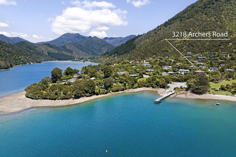 Photo of property in 3218 Archers Road, Tennyson Inlet, Rai Valley, 7195